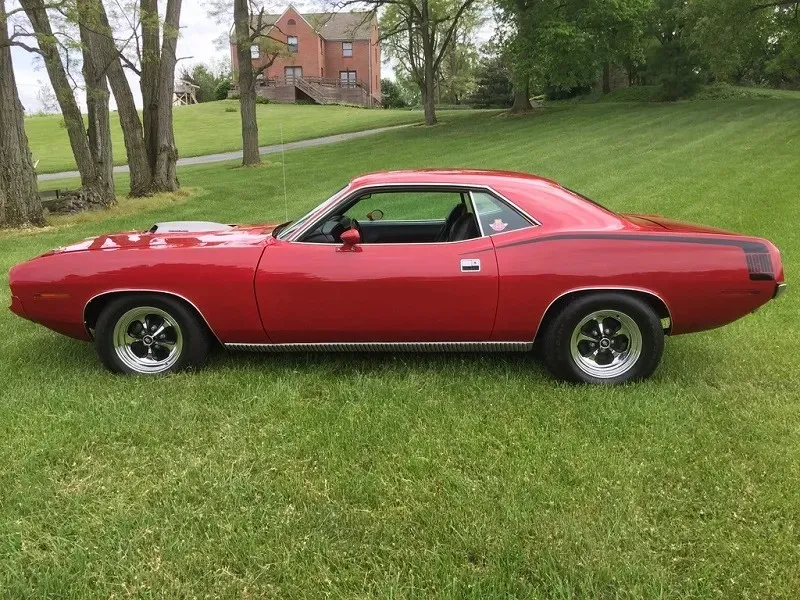 Plymouth Barracuda