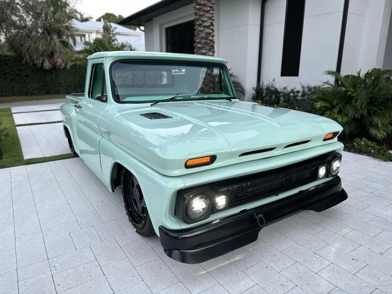 Chevrolet C-10