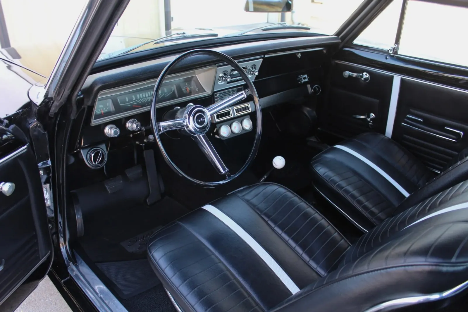 Chevrolet Nova SS