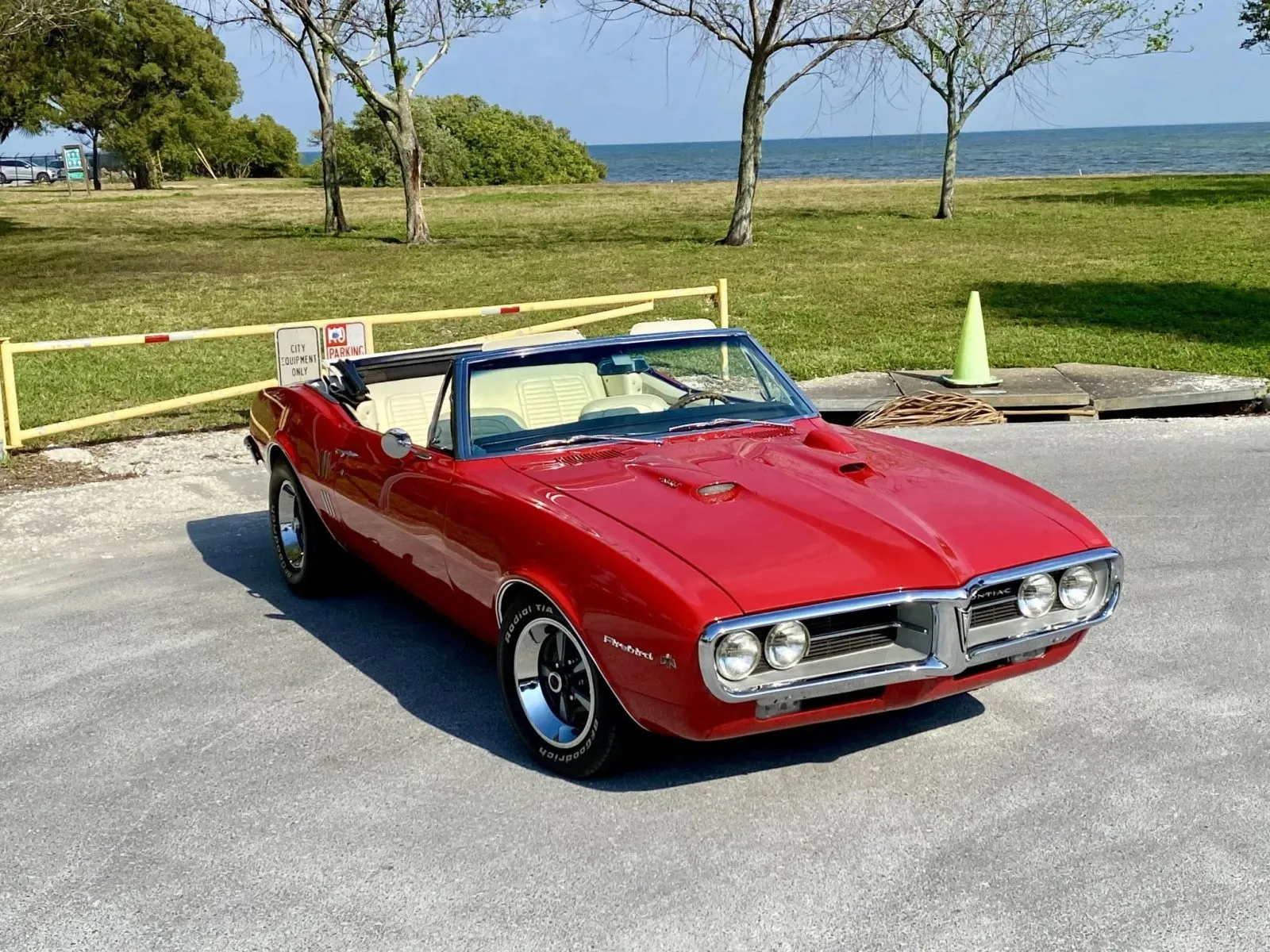 Pontiac Firebird