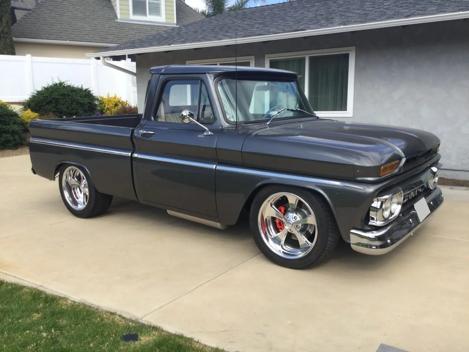 GMC 1000