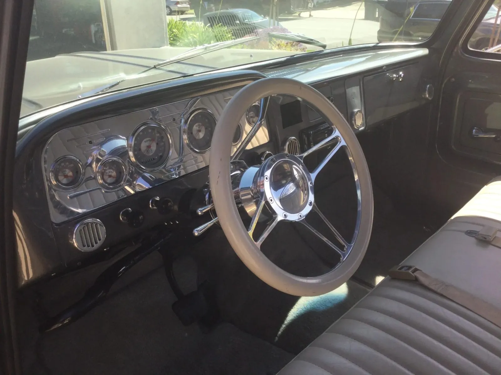 GMC 1000