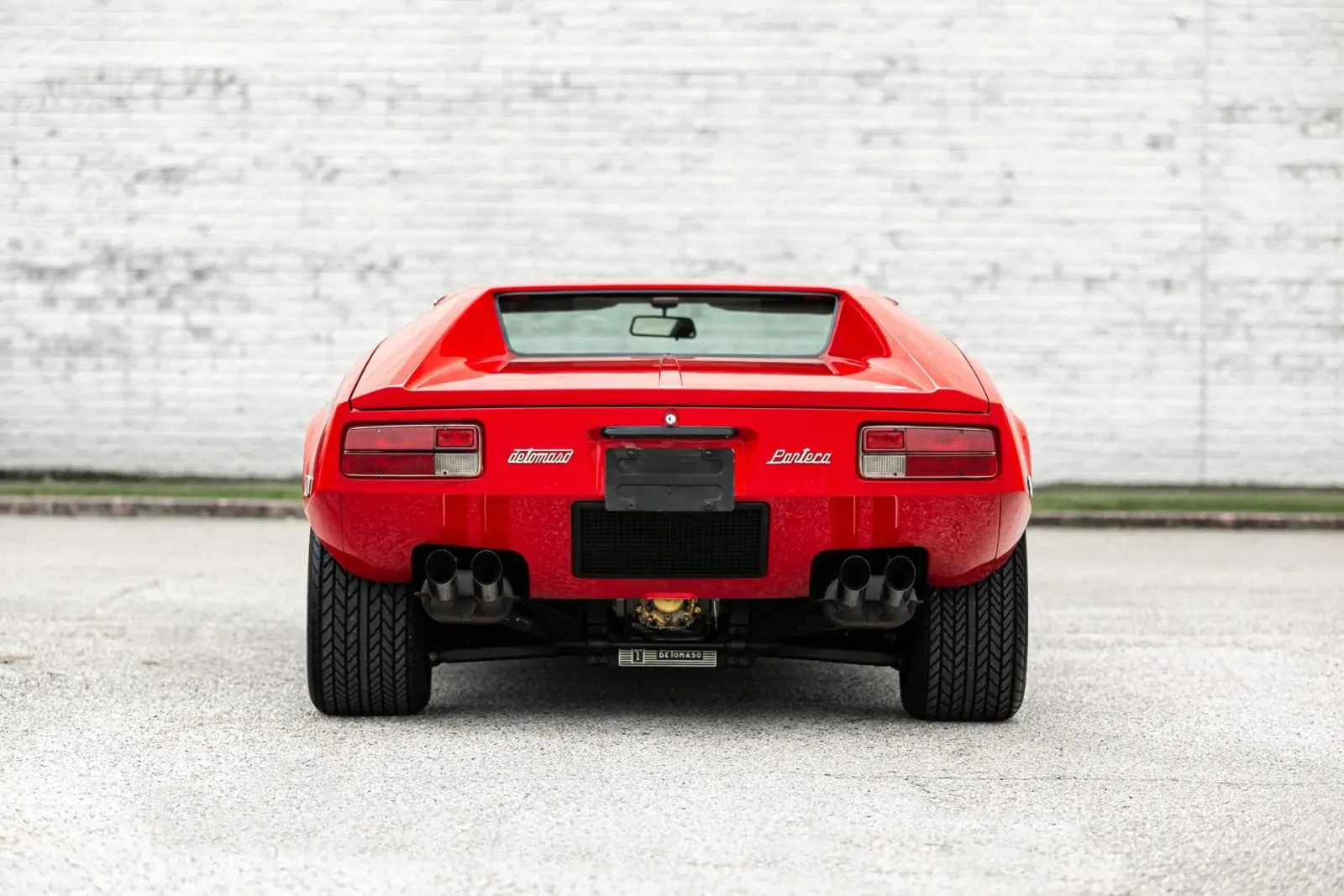 De Tomaso Pantera