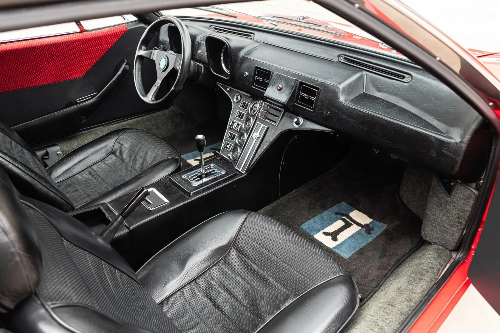 De Tomaso Pantera