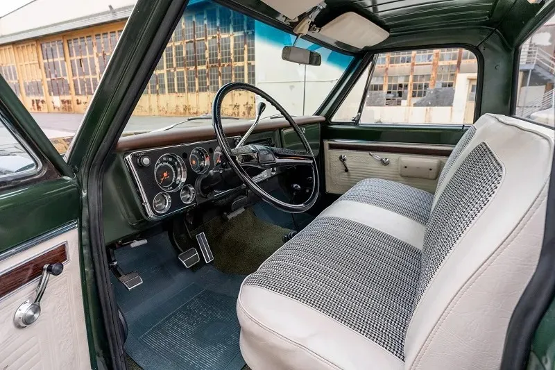 Chevrolet K-10