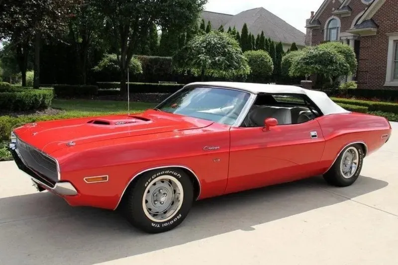 Dodge Challenger