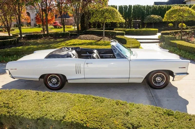 1966 Pontiac Catalina 2+2