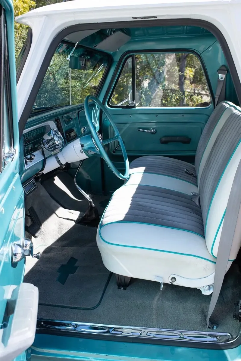 Chevrolet C-10
