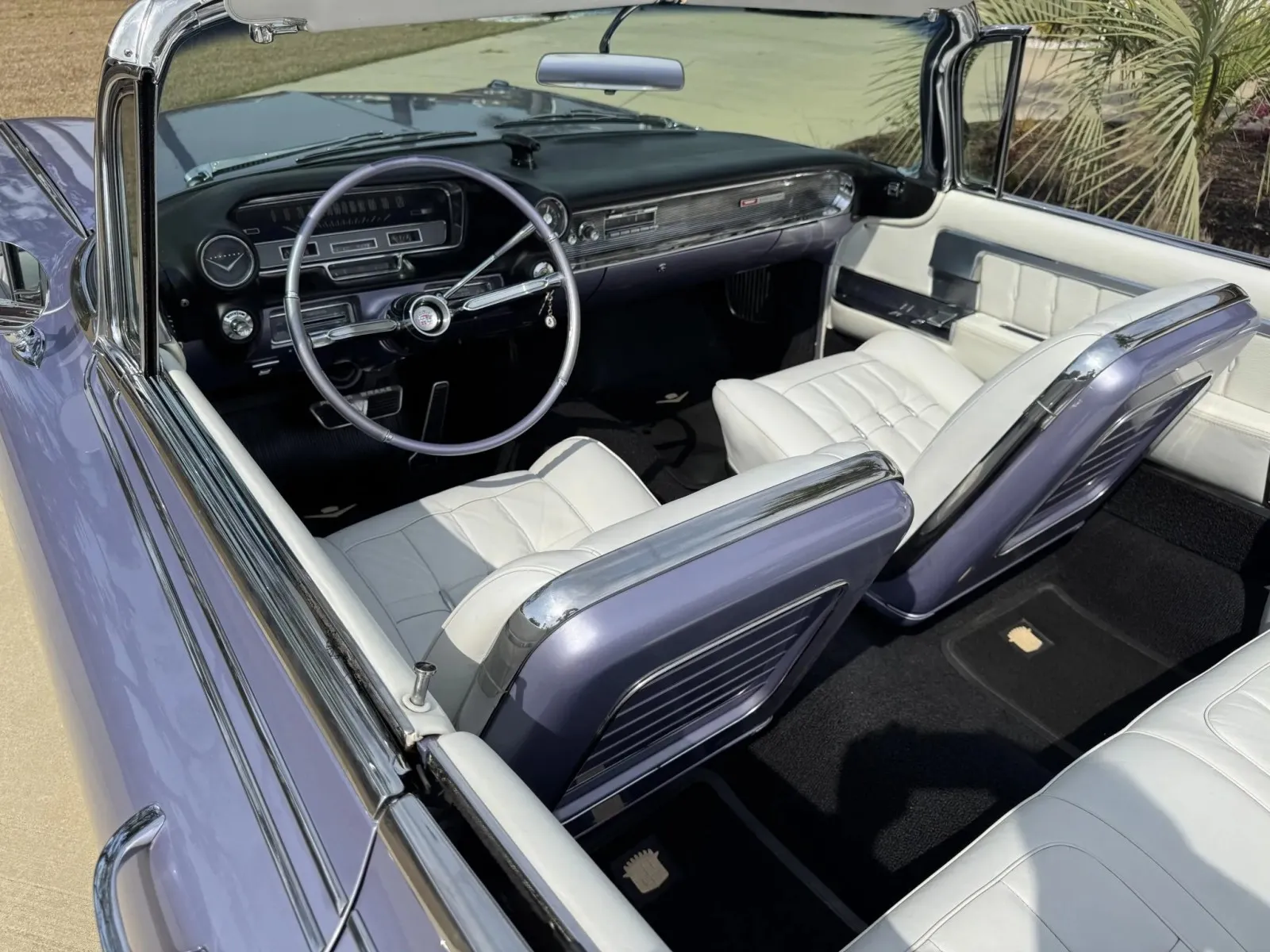 Cadillac Eldorado Biarritz