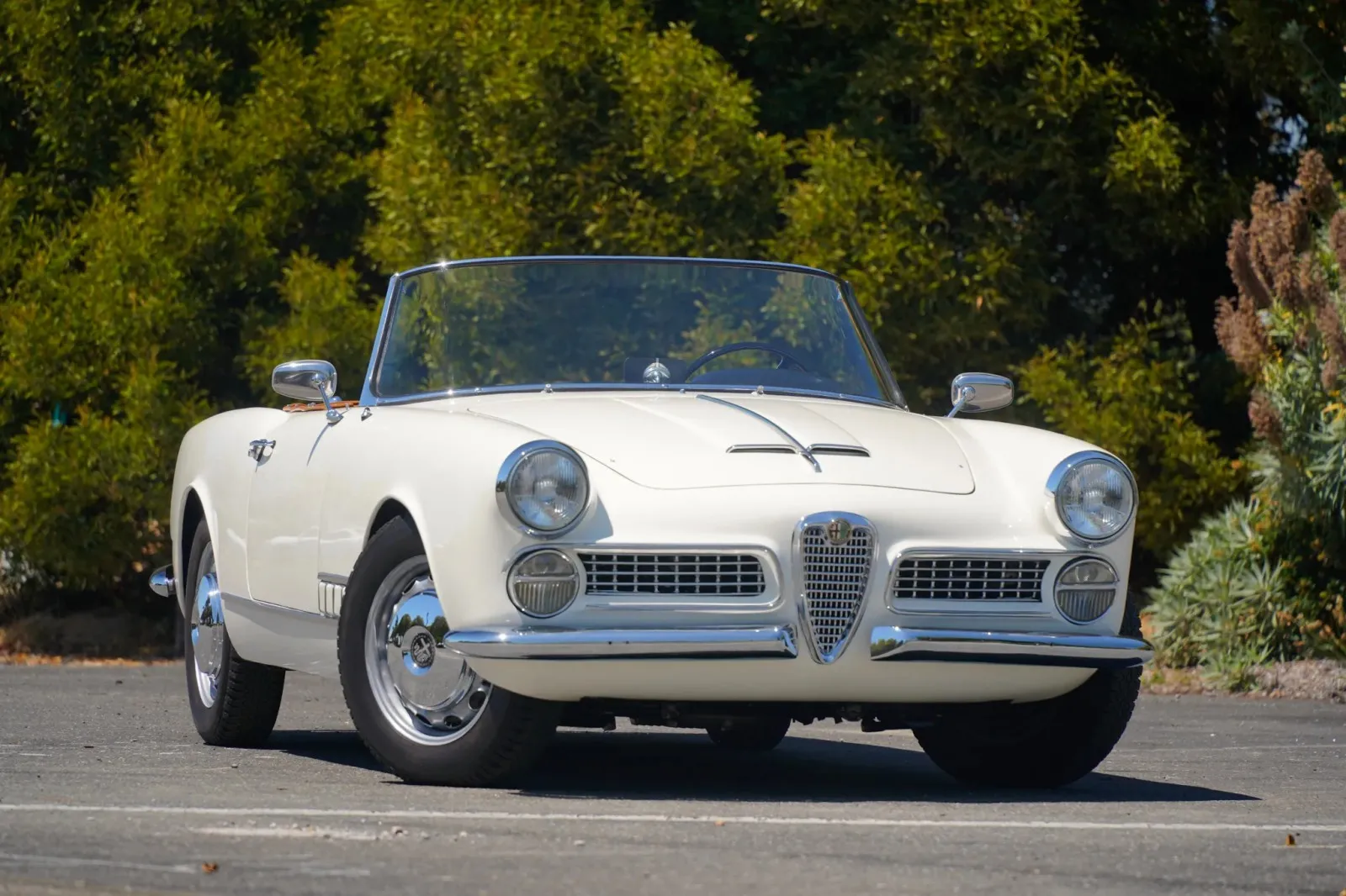 Alfa Romeo 2000