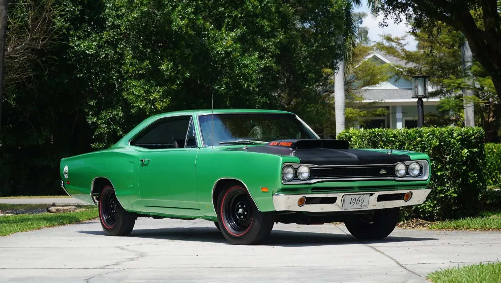 Dodge Super Bee