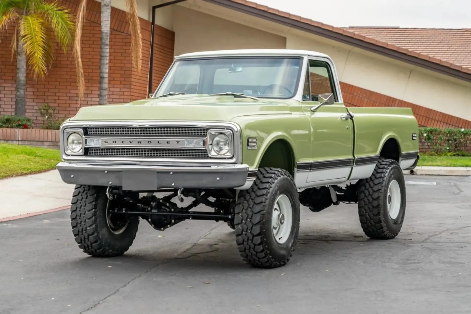 Chevrolet K-10