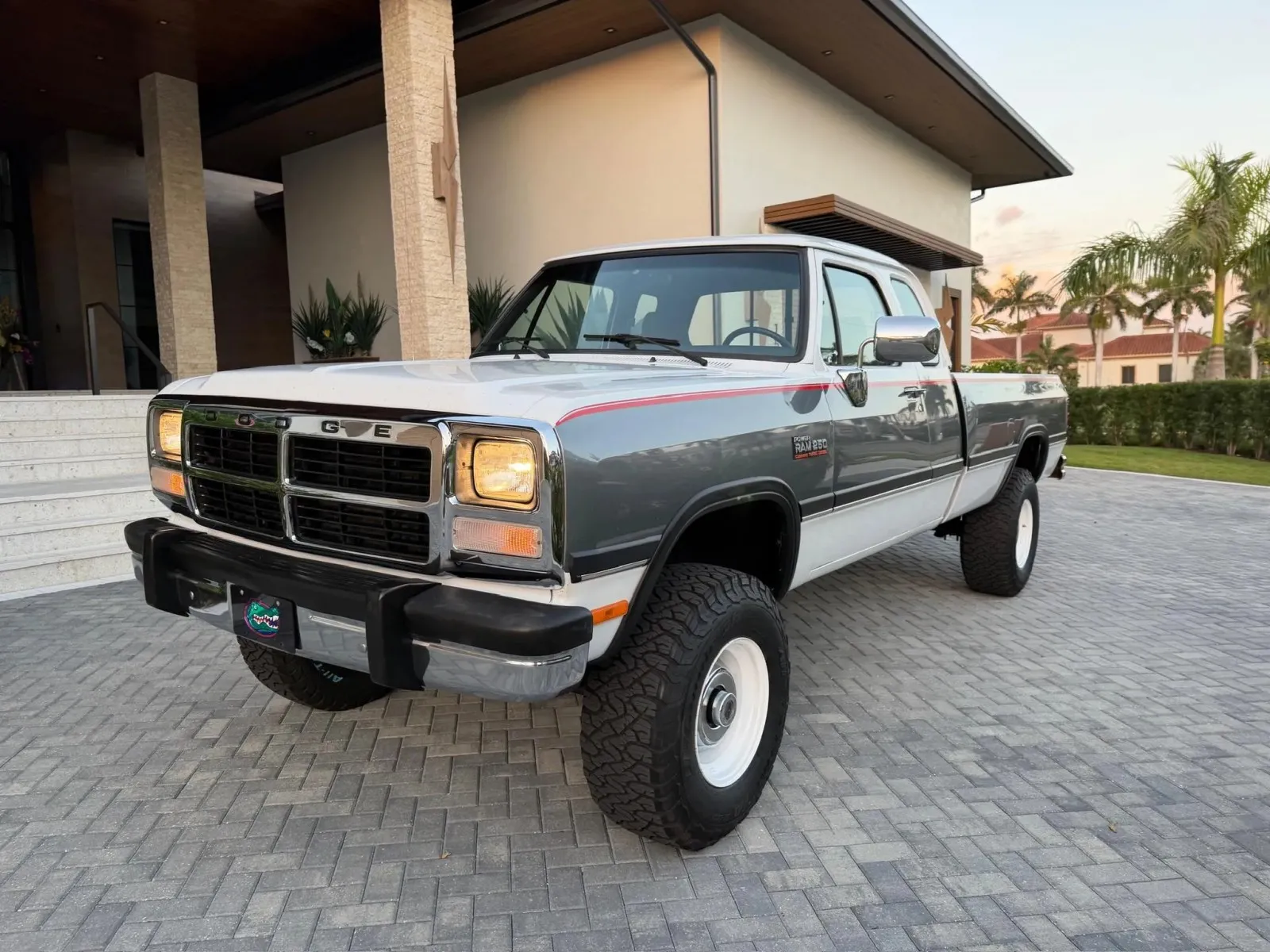 Dodge Ram D250
