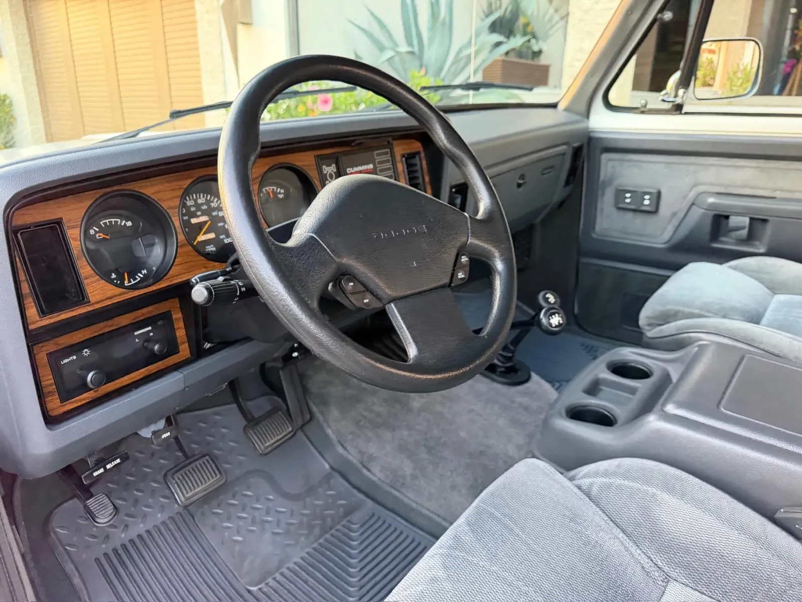 Dodge Ram D250