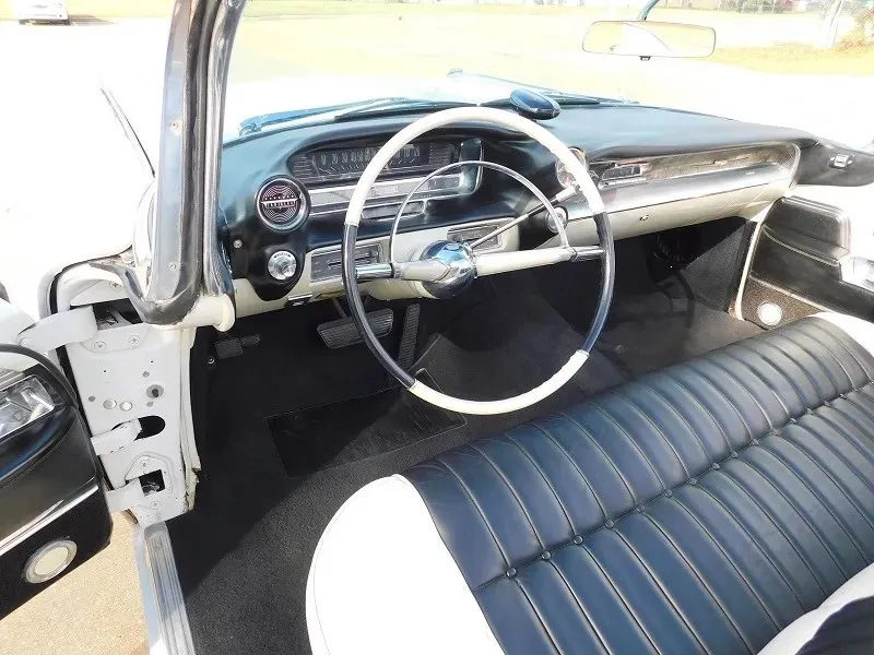 Cadillac Series 62