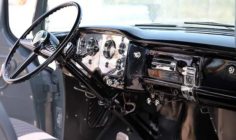 GMC 100
