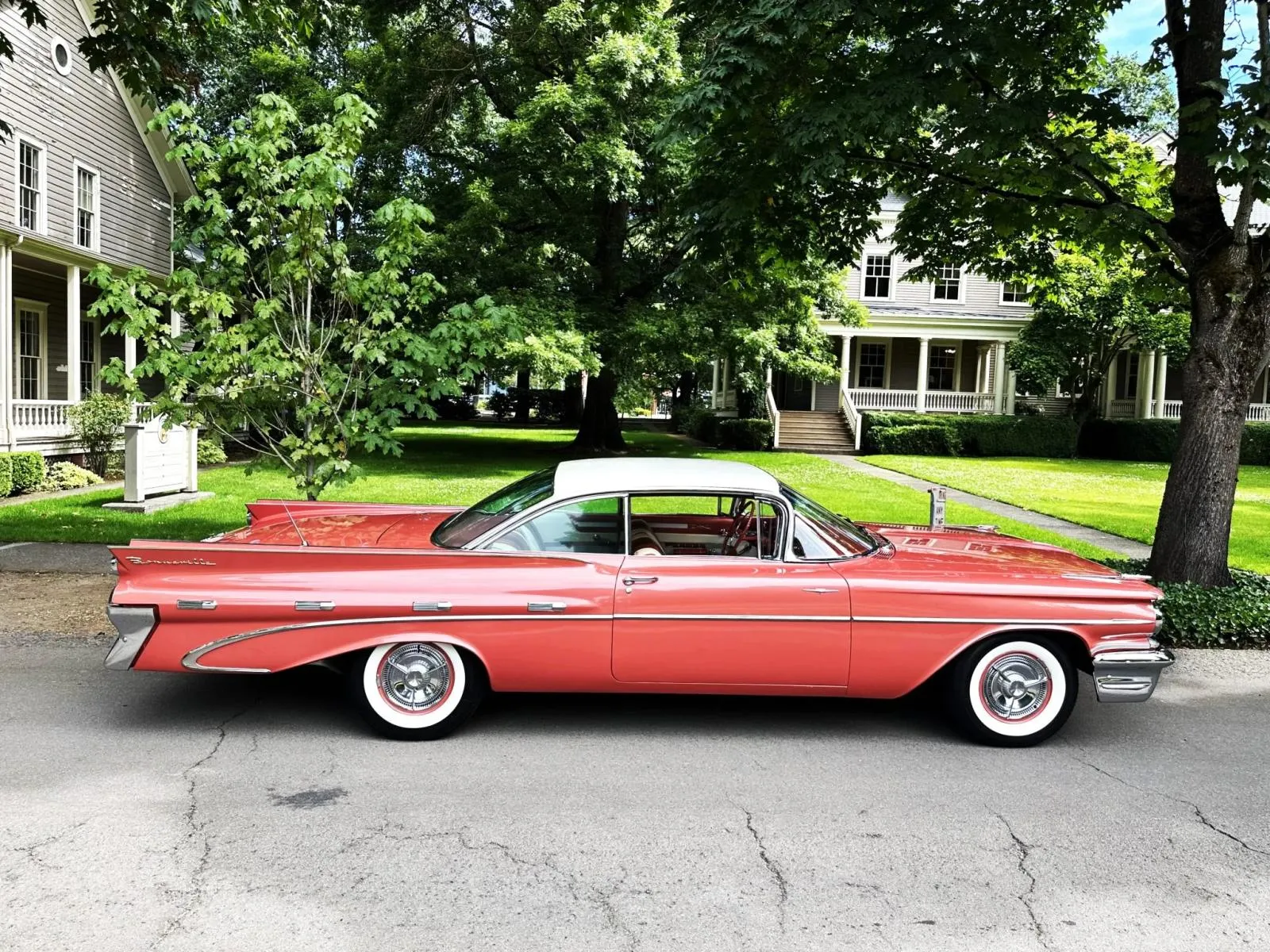 Pontiac Bonneville