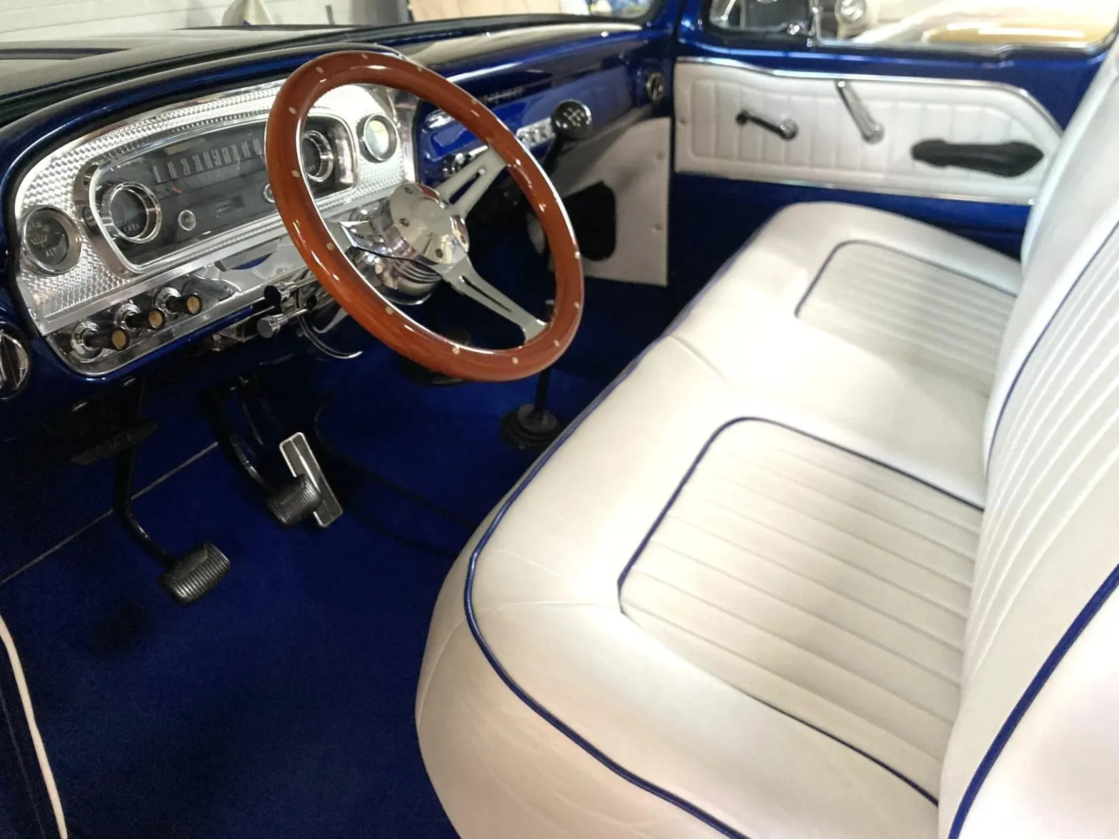 Ford F-100
