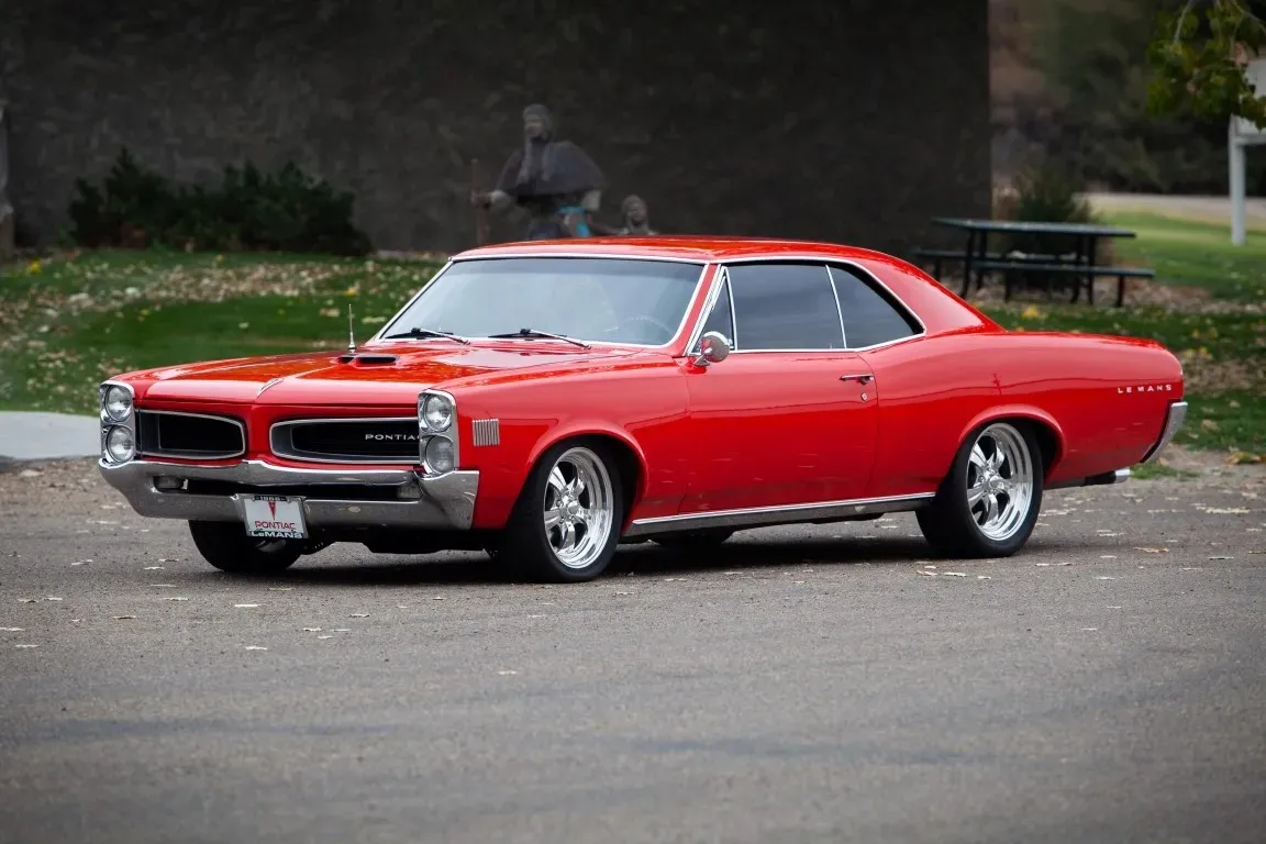 Pontiac LeMans
