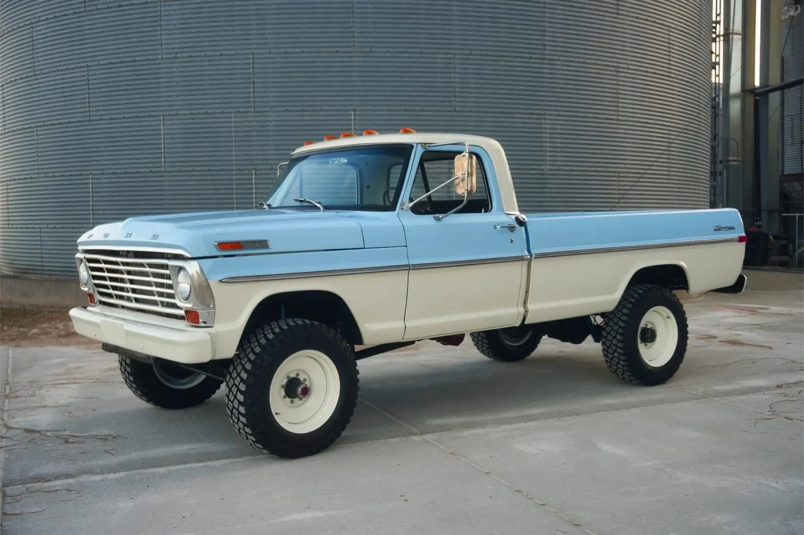 Ford F-250