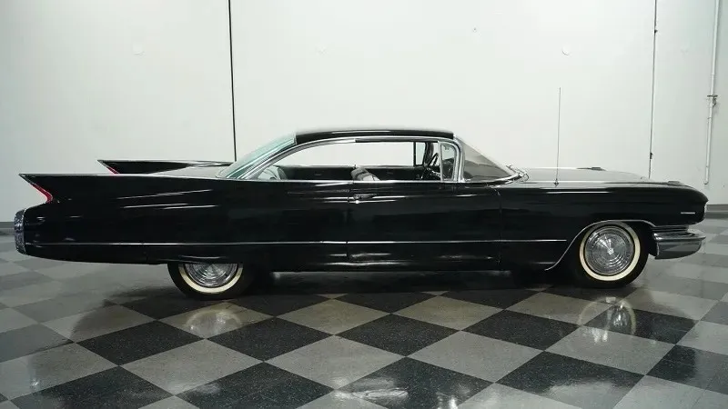 Cadillac Series 62
