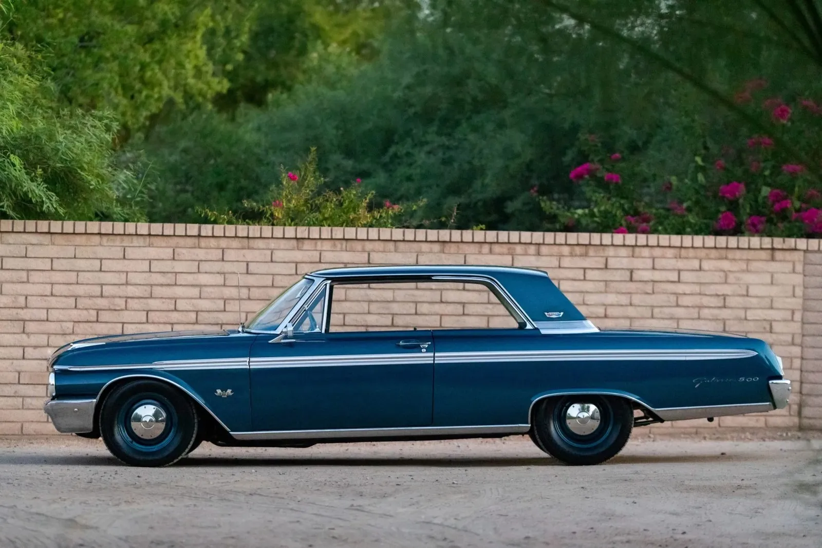 Ford Galaxie 500