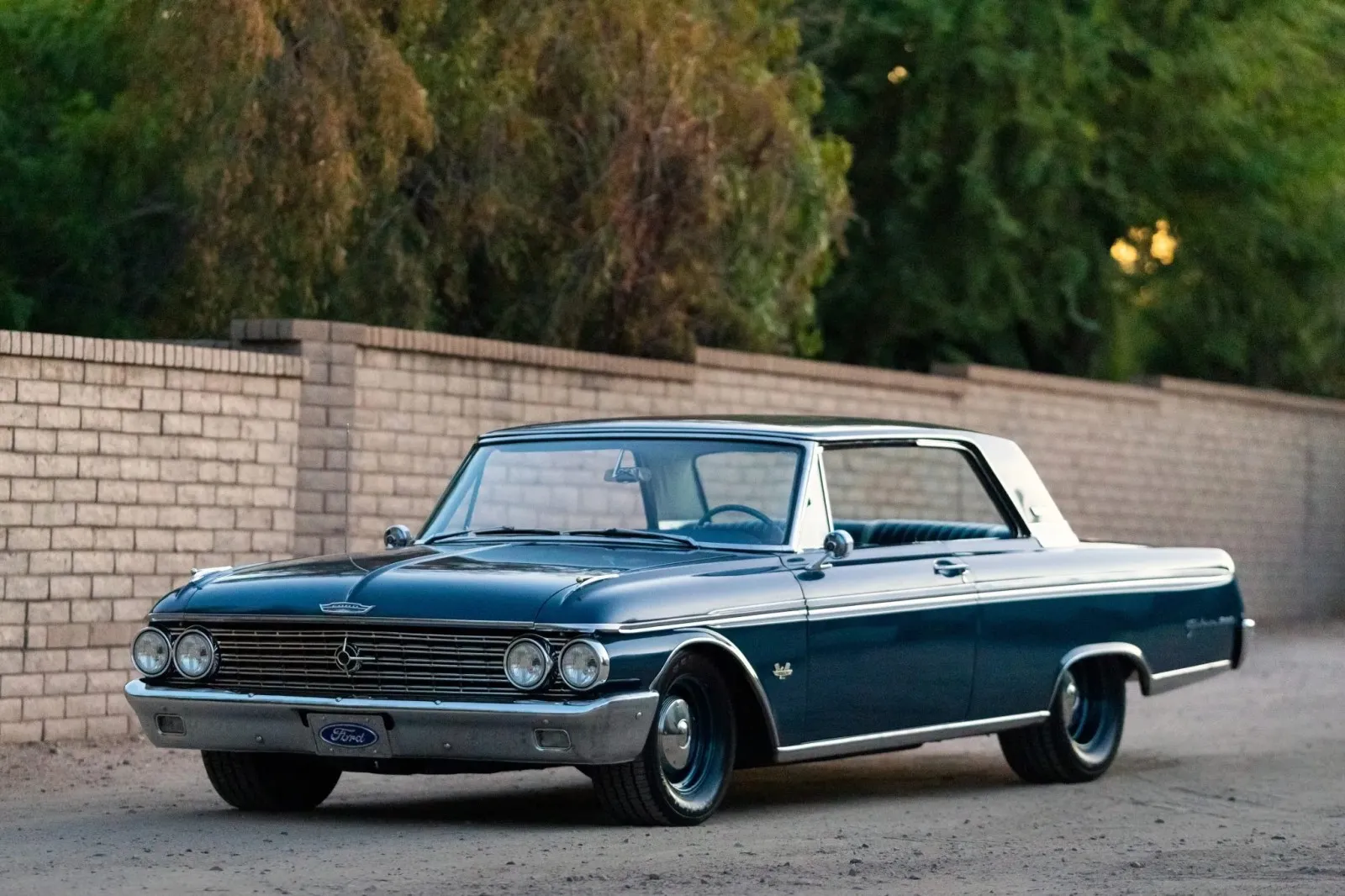 Ford Galaxie 500