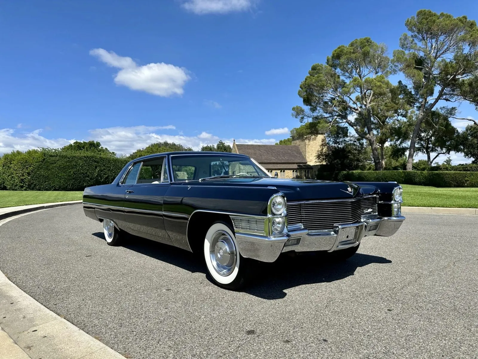 Cadillac Calais