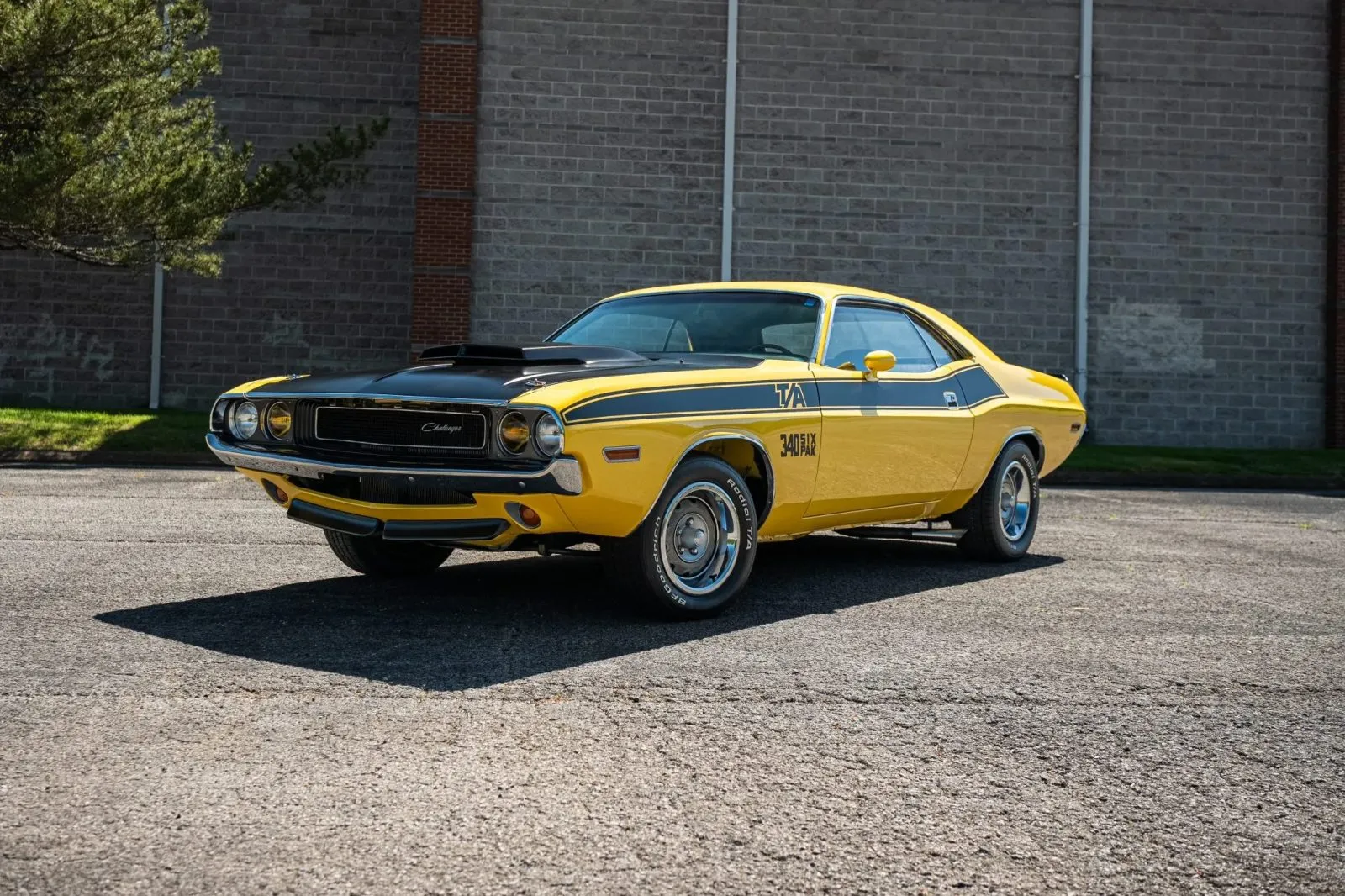 Dodge Challenger