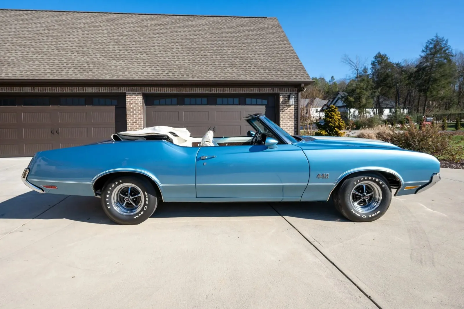 Oldsmobile 442