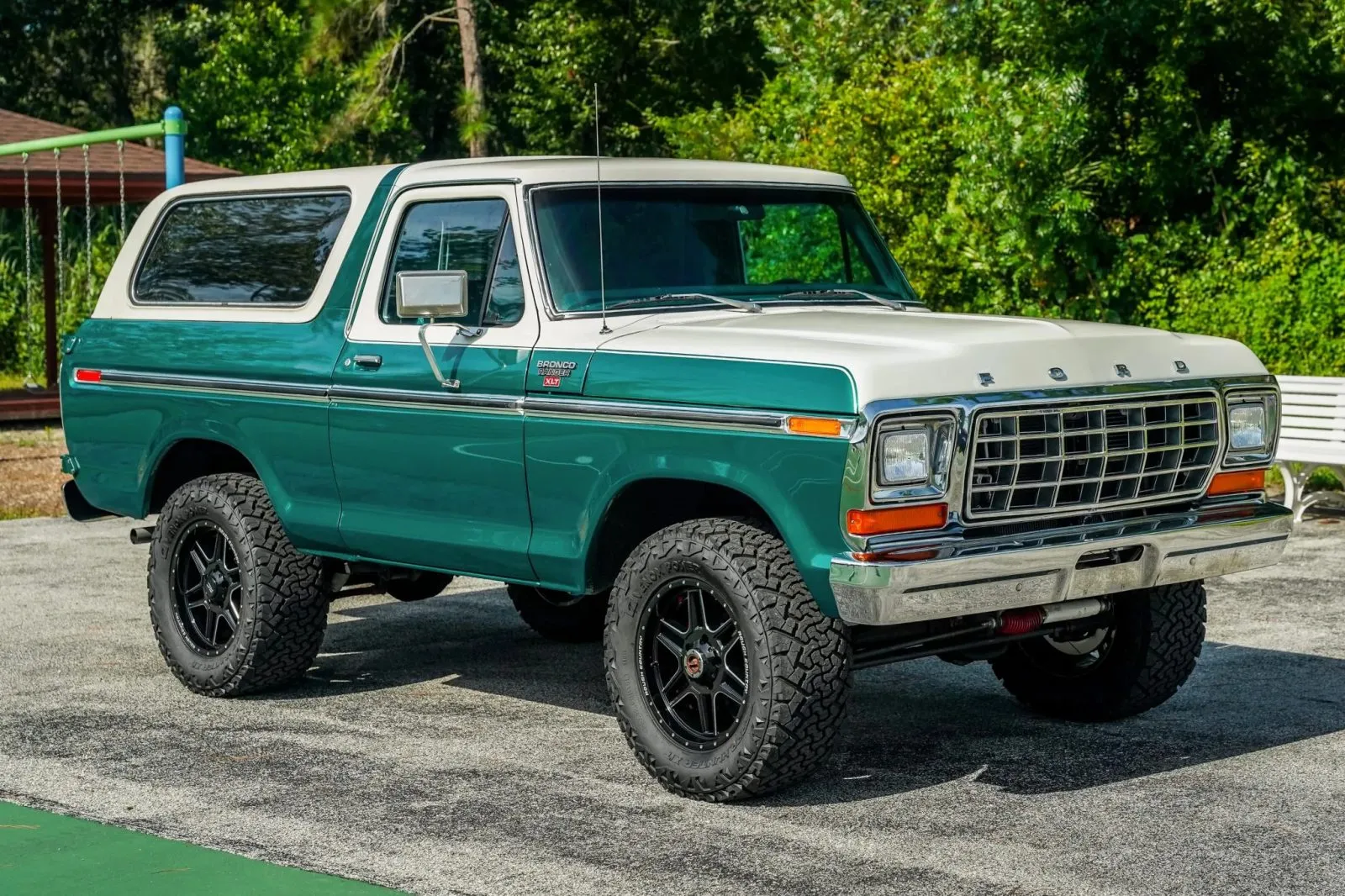 Ford Bronco