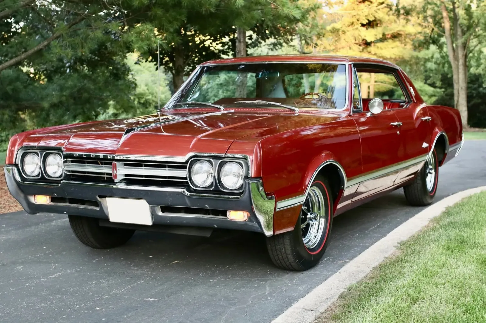 Oldsmobile Cutlass Supreme