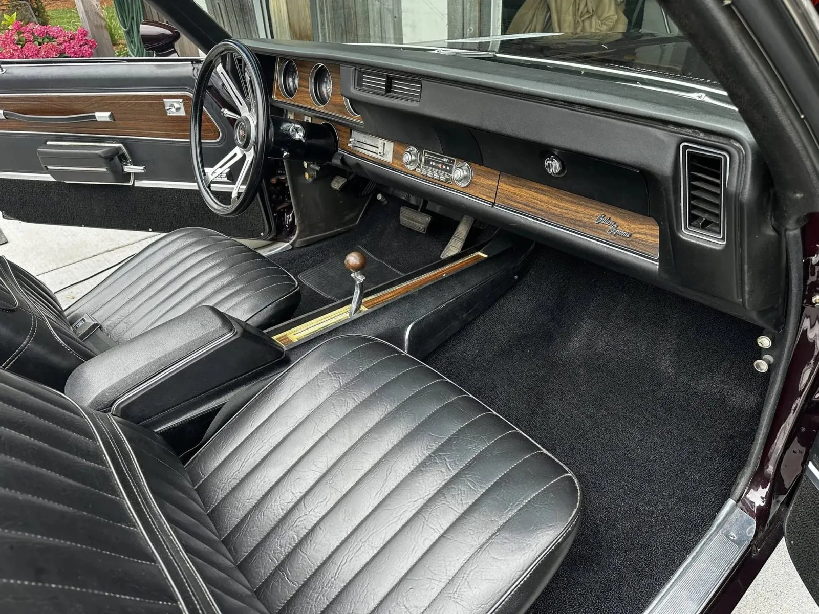 Oldsmobile Cutlass Supreme