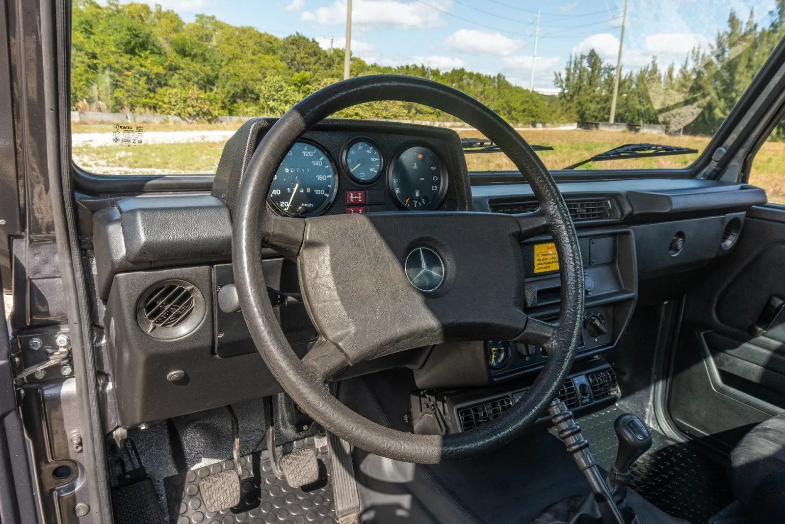 Mercedes-Benz 290GD