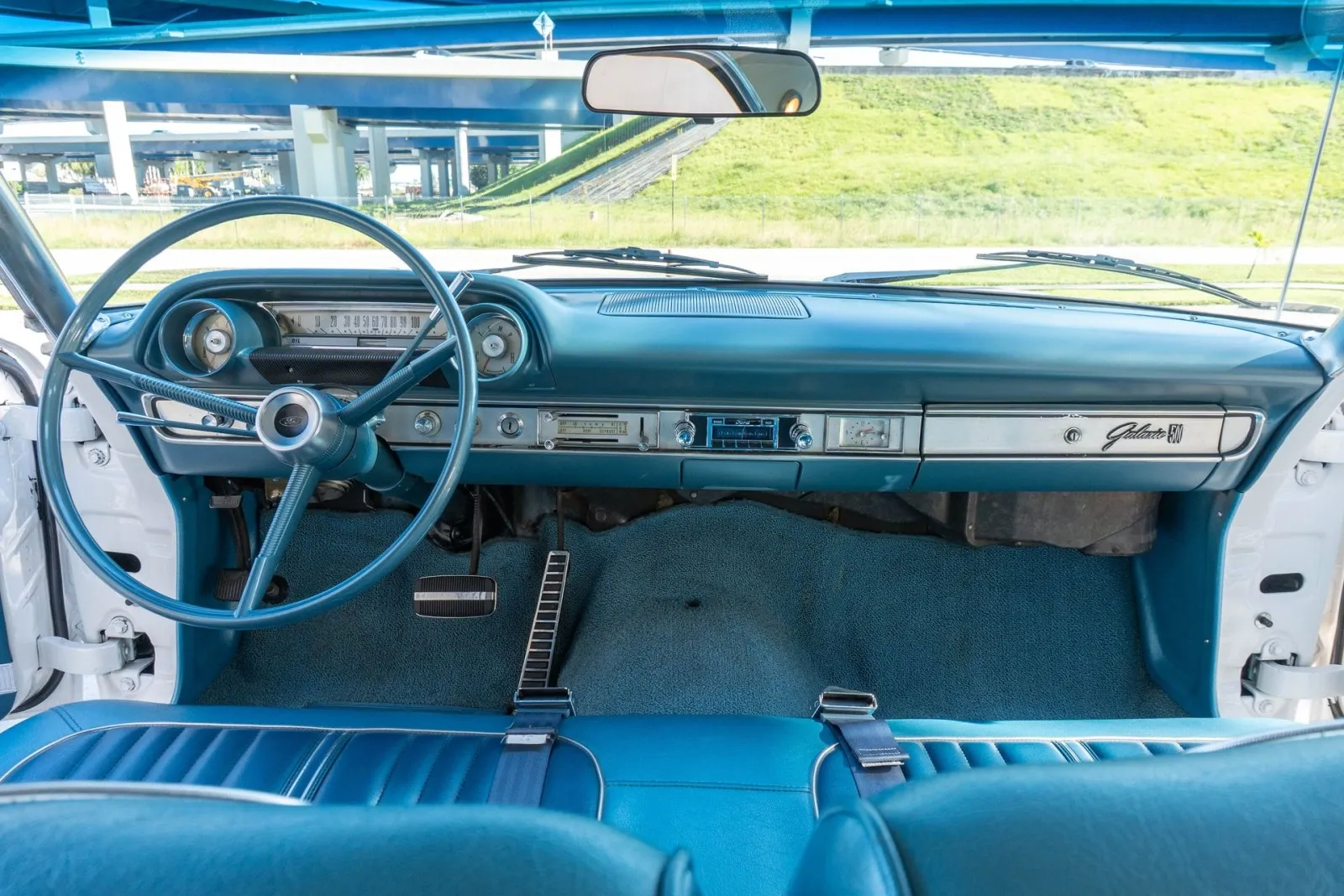 Ford Galaxie 500