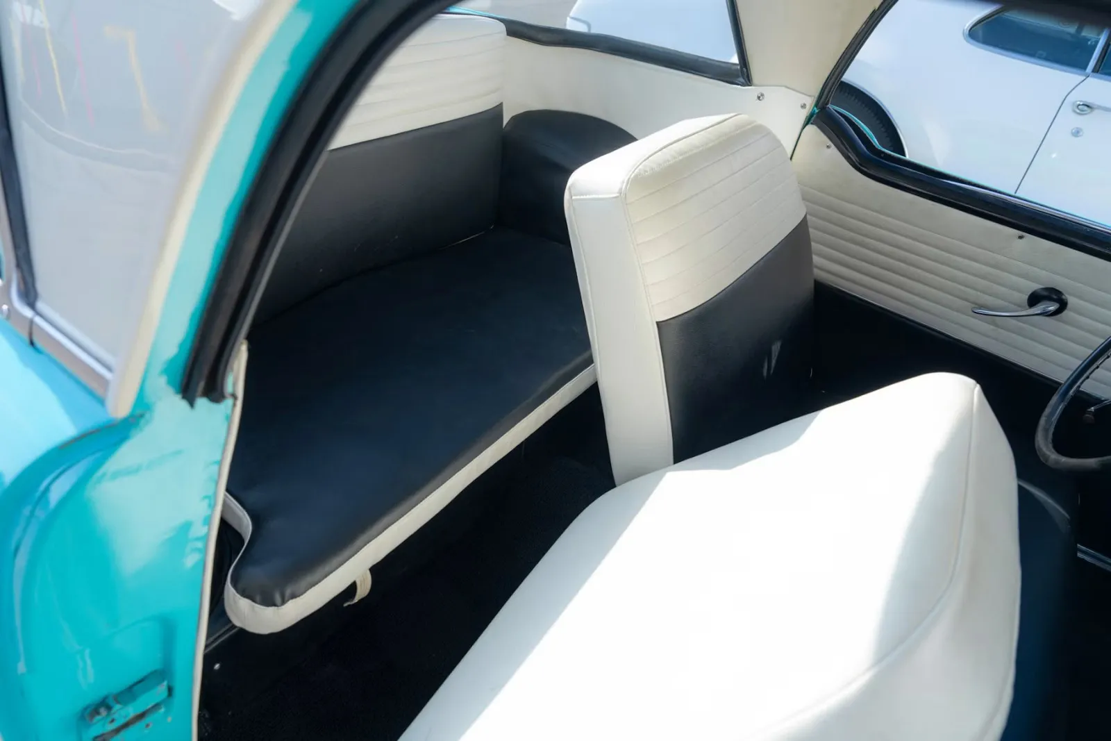 Nash Metropolitan