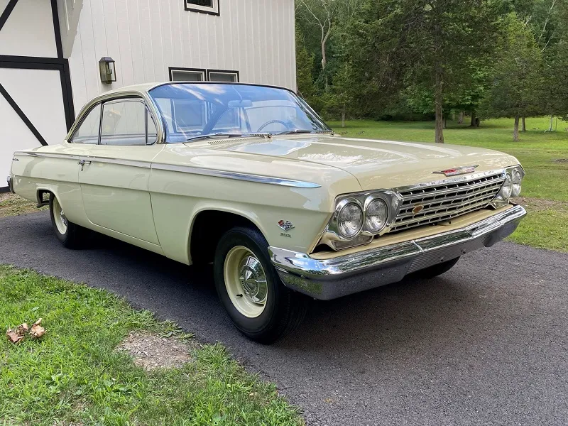 1962 Chevrolet Bel Air Sport Coupe