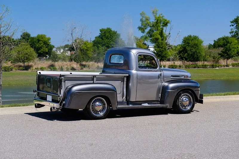 Ford F1