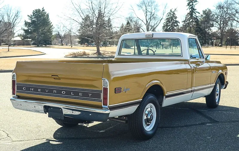 Chevrolet C20