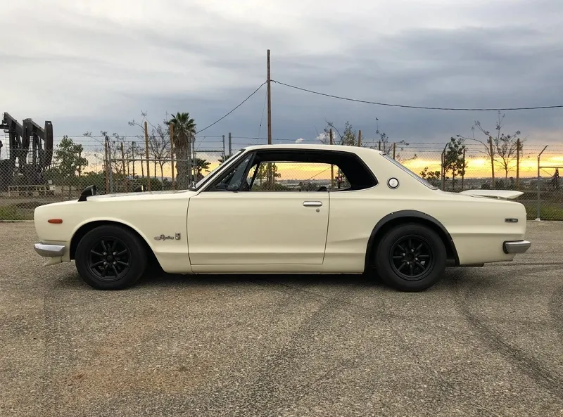 Nissan Skyline