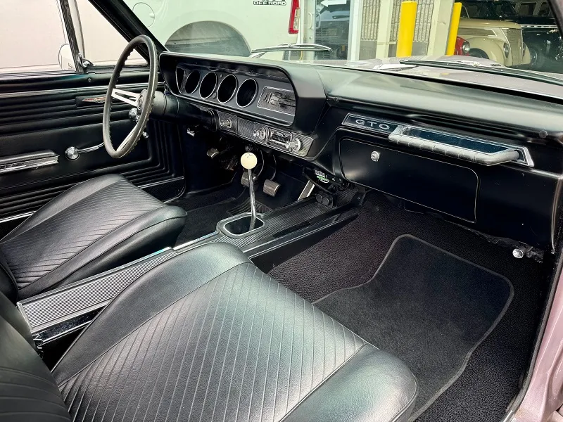 Pontiac LeMans