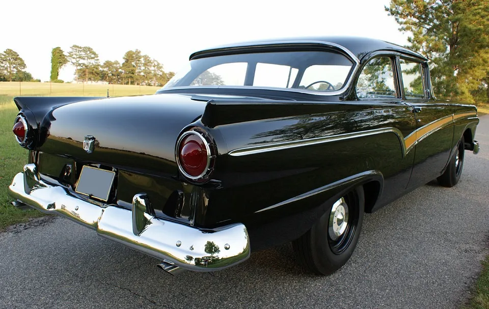 Ford Custom 300