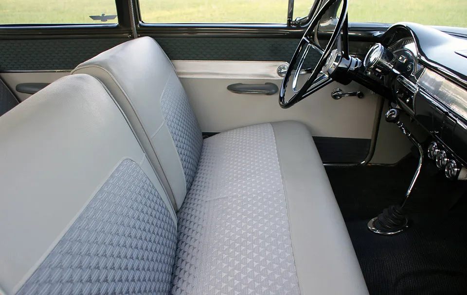 Ford Custom 300