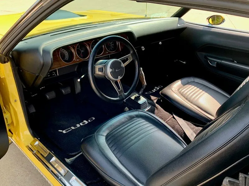 Plymouth Cuda