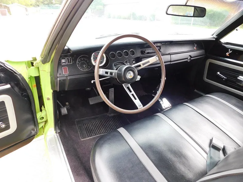 Plymouth Road Runner