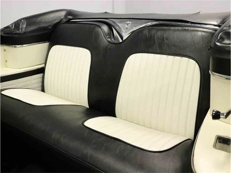 Ford Fairlane Sunliner