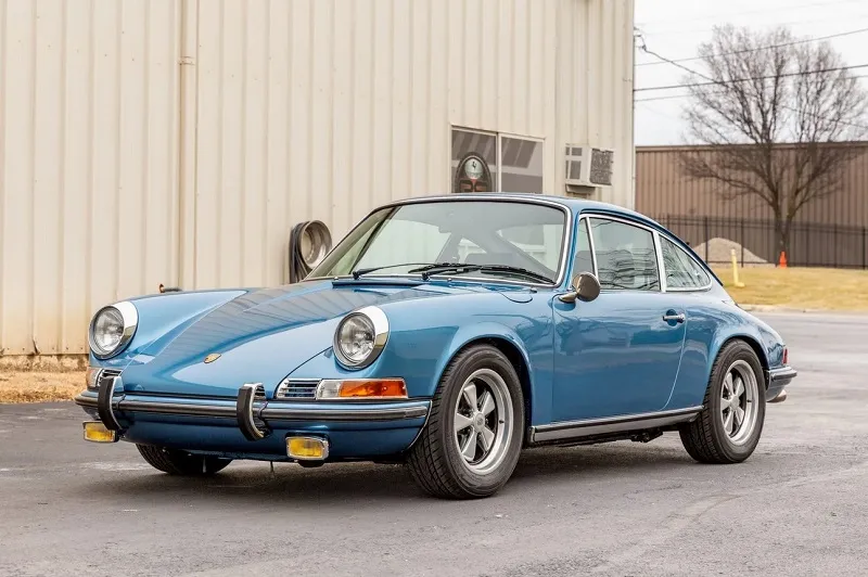 Porsche 911E
