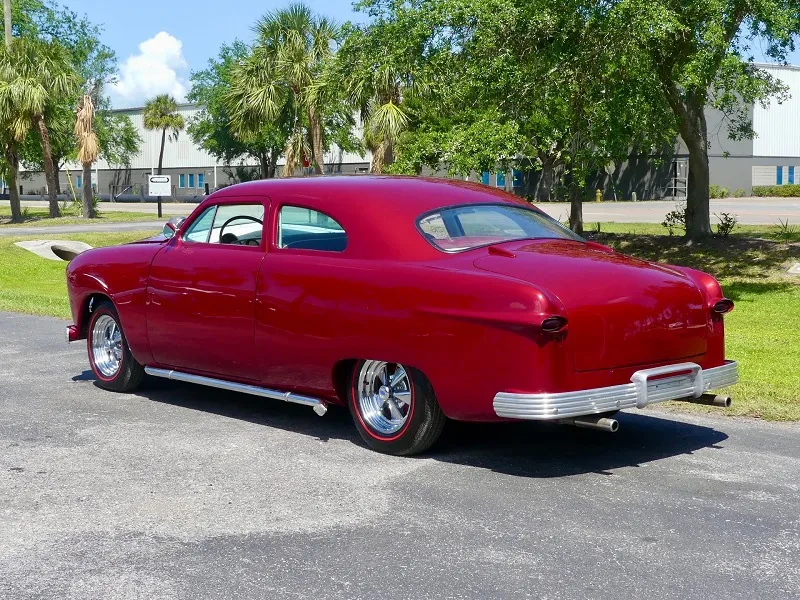 Ford Custom