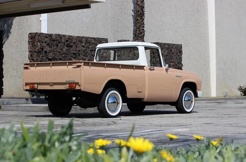 Toyota Stout
