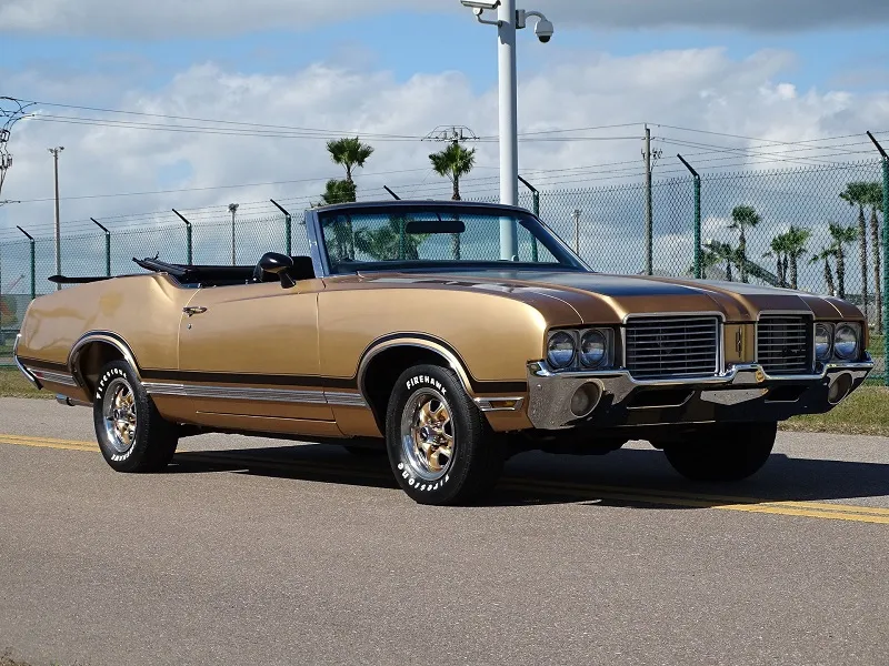 1971 Oldsmobile Cutlass Convertible